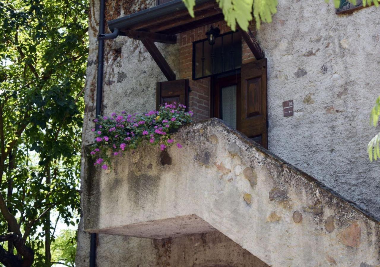 Casa Vacanze Cascina Campagnola Pozzolengo Kültér fotó